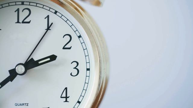 Приметы про наручные и настенные часы, которые сбываются смотреть онлайн