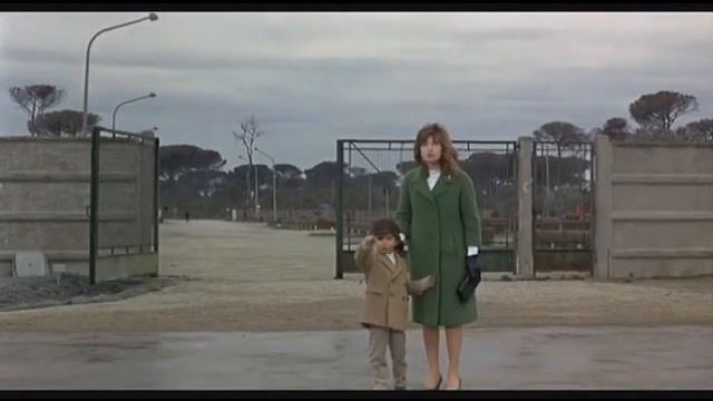 Il deserto rosso смотреть онлайн