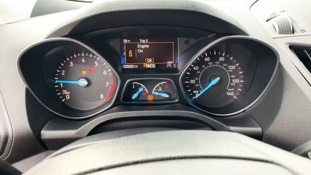 ‘17 Ford Escape SE 4WD #V3087 смотреть онлайн