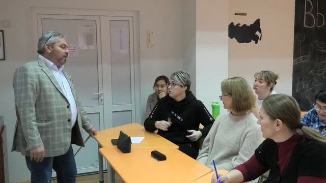"100 слов о завуче школы" смотреть онлайн