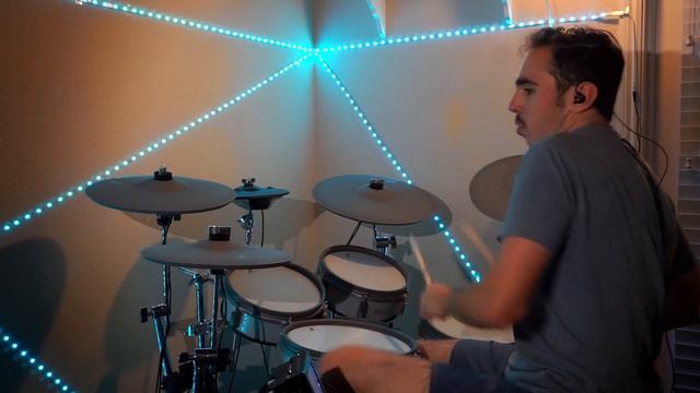 Vicarious - Tool (Drum + Bass Cover) смотреть онлайн