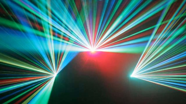 Vetka ft Mr Eyez - Eardrums (Brainkicker Remix) смотреть онлайн