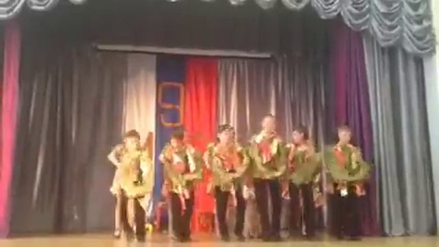 Празднование Дня победы в школе #30 города Балашихи смотреть онлайн