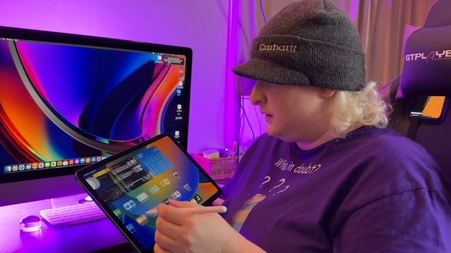 Purple iPad Air 5th gen M1 chip unboxing/set up/low vision Accessibility features/Apple Pencil 2 смотреть онлайн