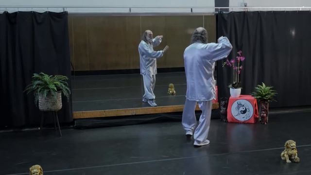 Eagle's Quest Tai Chi Long Form with David Chandler - Instructional Video Trailer смотреть онлайн