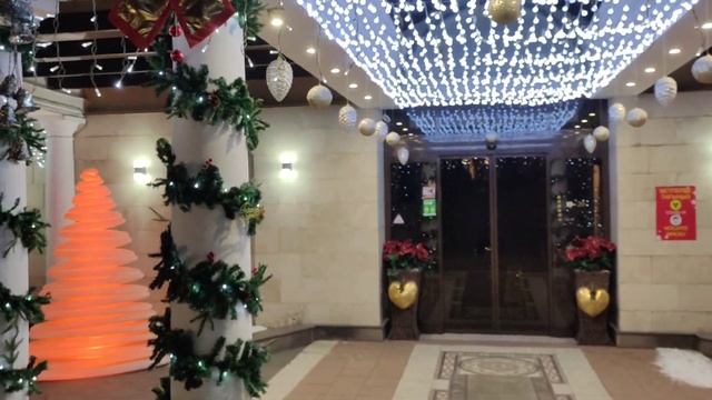 ГЛАВНАЯ ЁЛКА АЛМАТЫ. ДВОРЕЦ РЕСПУБЛИКИ. ФРАНЦУЗСКИЙ ДОМ. смотреть онлайн