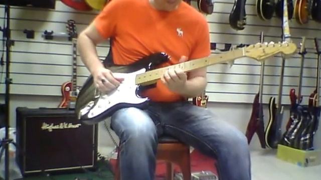 Fender Eric Clapton Signature Blackie 1995 mix смотреть онлайн