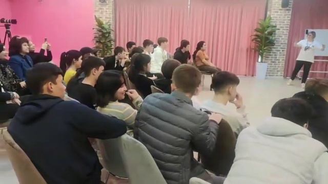 В Центре детской психологии стартовали «Уроки доброты» и занятия по зоотерапии смотреть онлайн