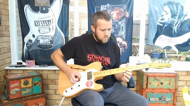 Squier Classic Vibe 70s Telecaster Thinline Review смотреть онлайн