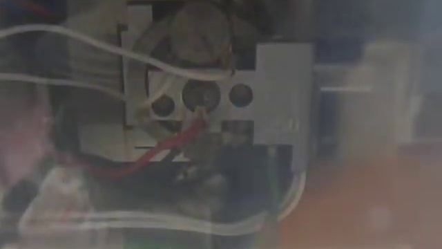 FILAMENTS in GC/MS ... GLOWING light (like a light bulb) INSIDE Mass Spectrometer смотреть онлайн