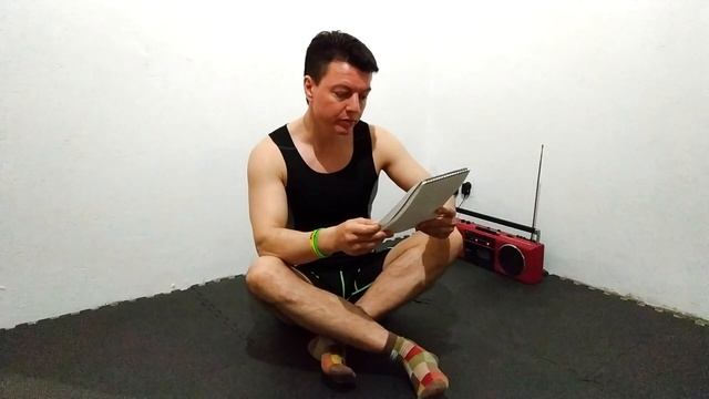 Рекомендации по домашним тренировкам от Александра Щукина, владельца студии TRXart смотреть онлайн