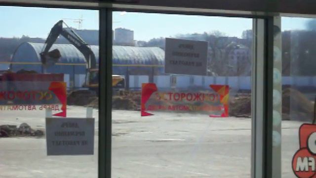 "Археологические мероприятия" у ТРЦ "Галактика". Смоленск. 28.03.2014. смотреть онлайн