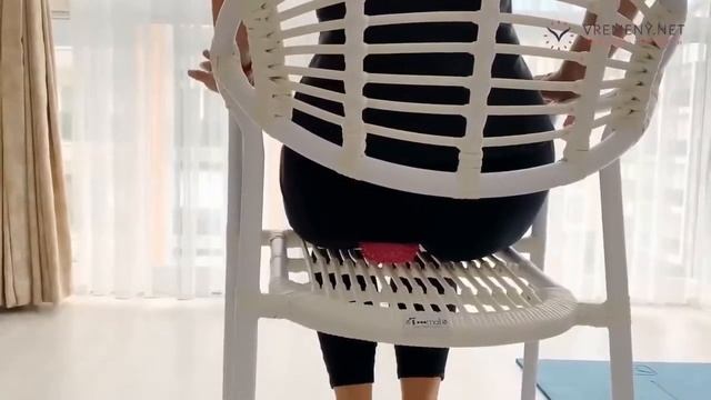 Лена Пятибрат - упражнение с мячом смотреть онлайн