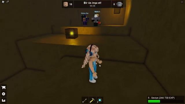 ROBOTLAR İNSANLARA KARŞI | Roblox Build to Survive the Robots | #robloxkrali #buseduygu #roblox смотреть онлайн