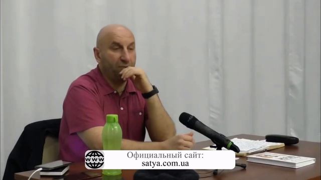 Как дистанцироваться от мужчины? Сатья Дас #отношения #психология #женщина #семья #сатьядас #брак