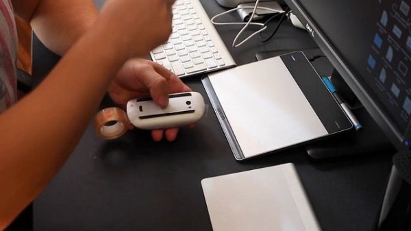 Apple Magic Mouse - как восстановить скольжение (Apple Magic Mouse - How To Fix Sliding Problem)