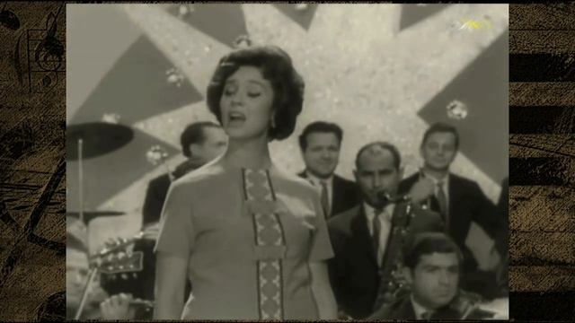 Юлия Пашковская - Идет девчонка смотреть онлайн