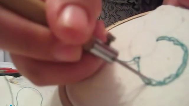 Вышивка в ковровой технике «продергивание нитей» смотреть онлайн