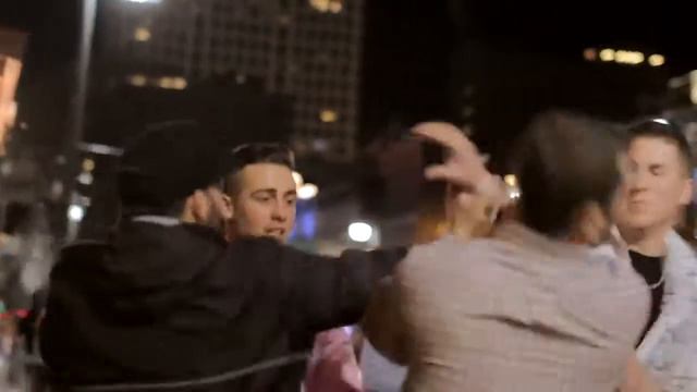 1 Guy knocks out 2 guys in Street fight смотреть онлайн