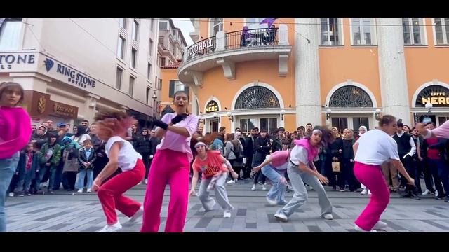 [KPOP IN PUBLIC TÜRKİYE-ONE TAKE] STRAY KIDS - 'CASE 143' Dance Cover by CHOS7N смотреть онлайн