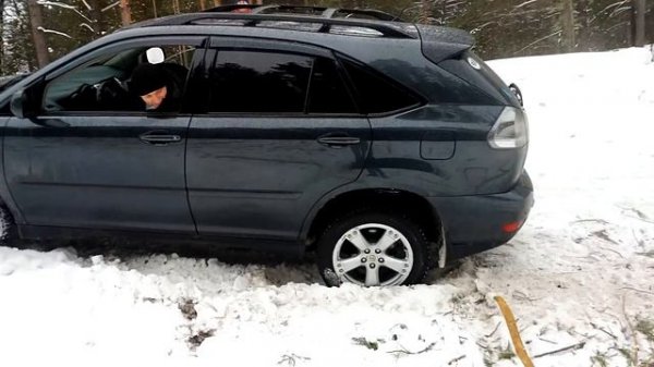 Lexus RX330 off road