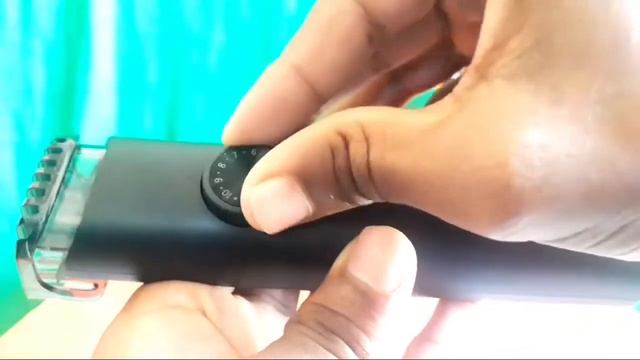 Xiaomi Mi Beard Trimmer 1C | Unboxing and Review | BroV Vlogs смотреть онлайн