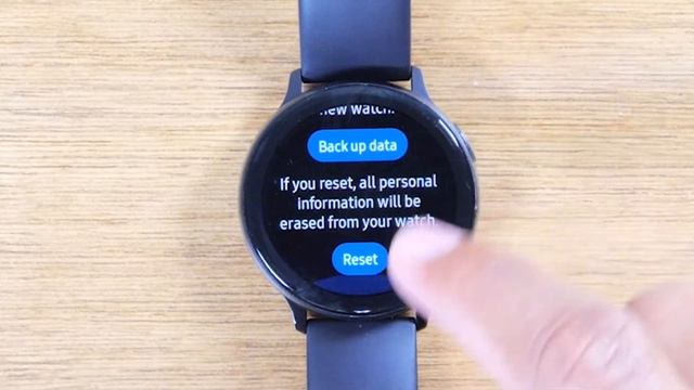 How to Reset Samsung Galaxy Watch Active 2 Back to Factory Settings смотреть онлайн