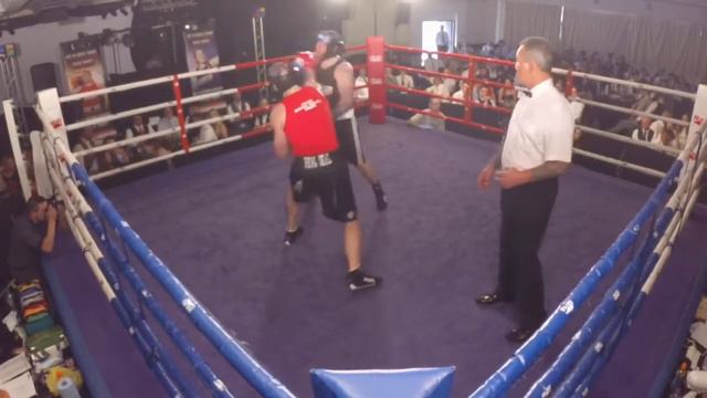 Ultra White Collar Boxing | Glasgow | Sunday | Ally Reid VS Darren McVicar смотреть онлайн