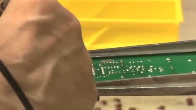 Moog Factory или Как делают синтезаторы Moog смотреть онлайн