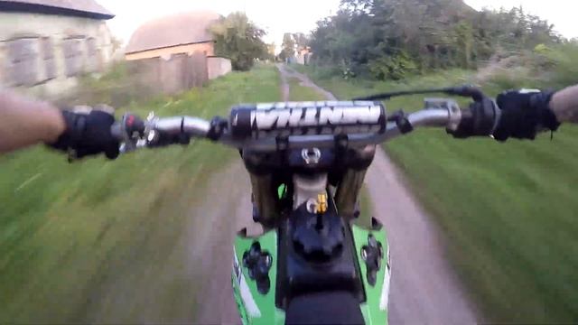Kawasaki-kx250(пробное катание)успешно смотреть онлайн