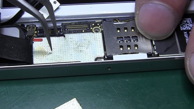 iPhone 5s после замены дисплея неправильная индикация зарядки и не работает датчик приближения смотреть онлайн
