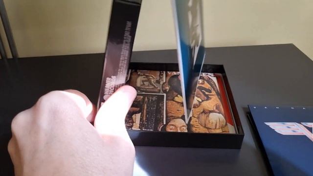 VAN HALEN 1978 TO 1984 CD BOX SET смотреть онлайн