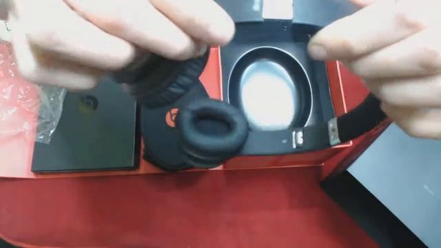 Beats Solo HD Black NEW - интернет-магазин my-monsterbeats.ru смотреть онлайн