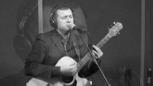 АРТЕМ КРЫЛОВ  -  ВЕТЕР