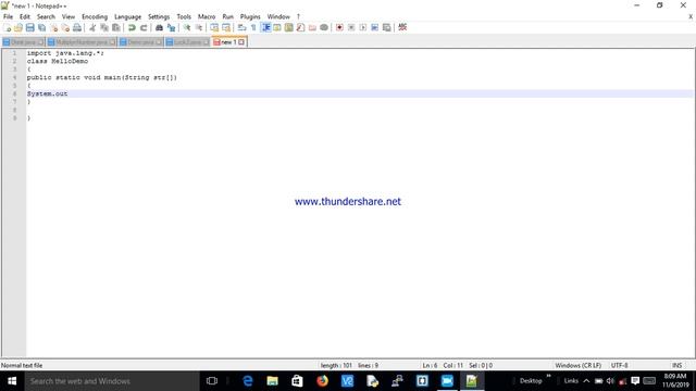 Program to print Hello in java programming in Hindi.How to use "System.out.pritnln" in Java program смотреть онлайн