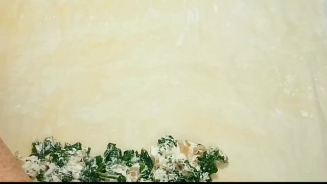 ?ПИРОГ с творогом,Фетой и шпинатом из вытяжного теста смотреть онлайн