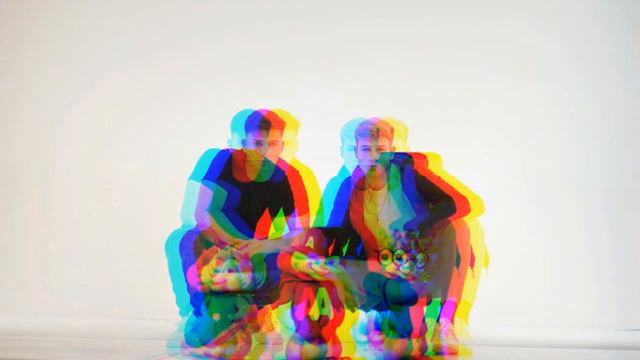 Bruno x Spacc - Budán vagy Pesten (Alvin és Mókusok Verzió) смотреть онлайн