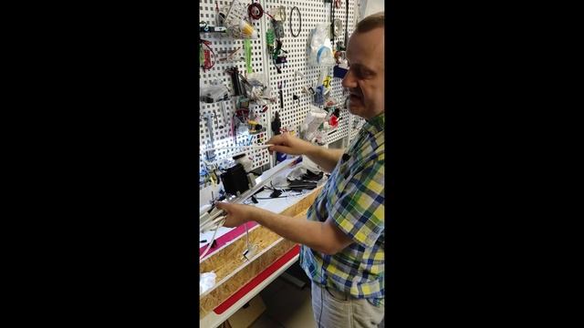 Рестайлинг светильника для растений HydroLED SLP. Мягкие полиуретановые торцы. смотреть онлайн