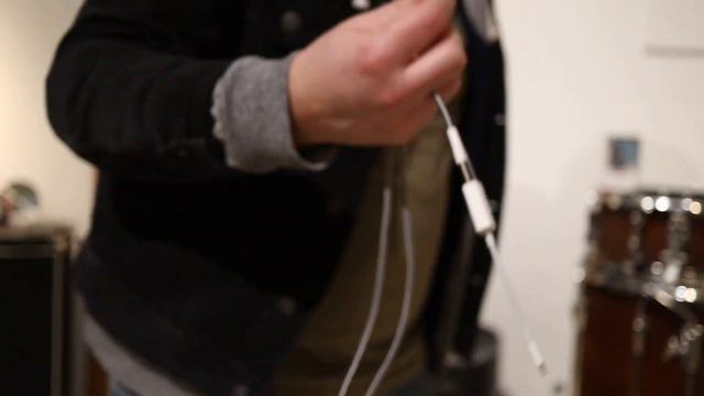 Record Guitar on iPhone with Fender Mustang Micro смотреть онлайн