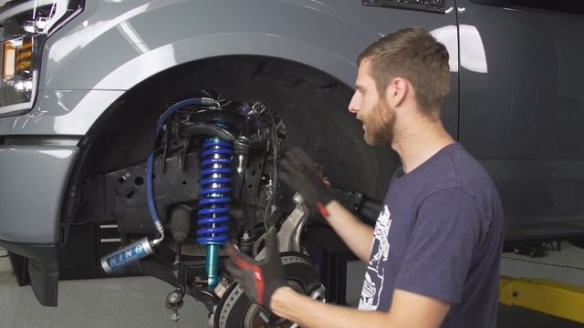 2015-2020 F150 4WD King Performance Series 2.5 Adjustable Remote Reservoir Front Coilovers Install смотреть онлайн