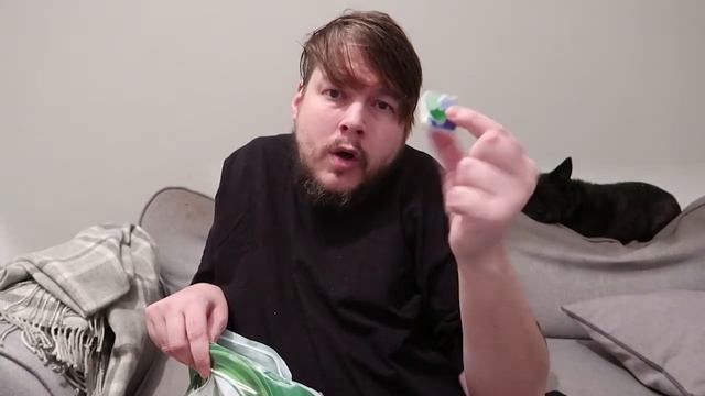 vlogg feb 19th Rash oi oi THE THINGS I DO WITH DISHWASHER / WASHING POWDER TABLETS OH DEAR смотреть онлайн