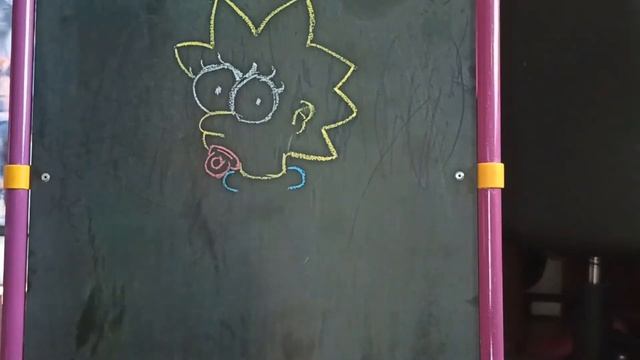 Как нарисовать Мегги из Симпсонов? Рисуем мелом. Урок рисования мелом на доске смотреть онлайн