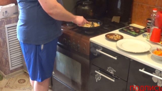 ЖАРКОЕ В ГОРШОЧКАХ В ДУХОВКЕ смотреть онлайн