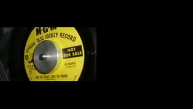 THE BIT A SWEET - OUT OF SIGHT, OUT OF MIND смотреть онлайн