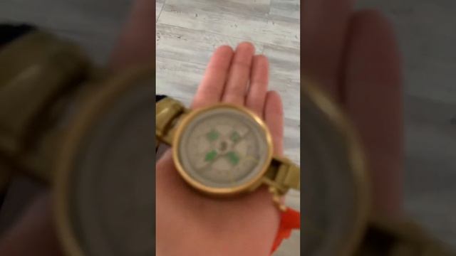 Как правильно держать компас? смотреть онлайн