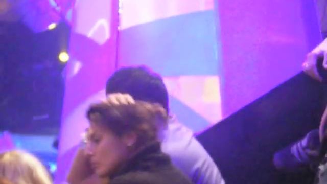 ЧУМАКОВ ЦЕЛУЕТ КОВАЛЬЧУК смотреть онлайн