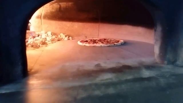 Готовим итальянскую пиццу "Классика" смотреть онлайн