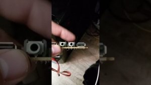 Плохой контакт в гнезде для наушников(Часть 1)