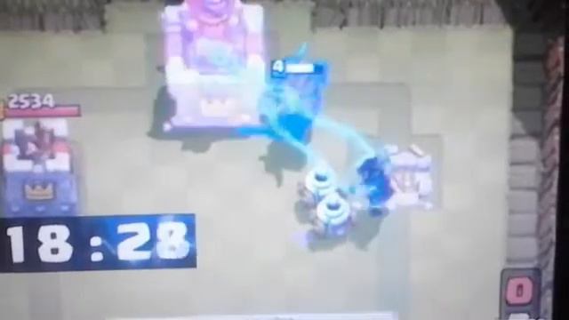 Peka v.s meqaşovelye (clash royale kapisma)? смотреть онлайн