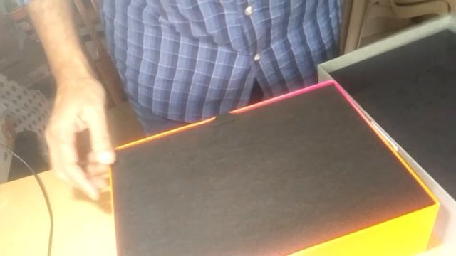 Lenovo Yoga 730 high anticipation unboxing video goes sour... смотреть онлайн